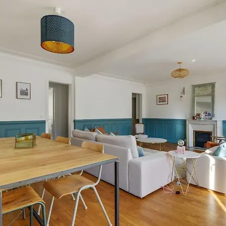 En Plein Coeur De De Famille Apartment Levallois-Perret