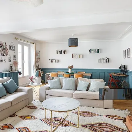 Apartment En Plein Coeur De De Famille Levallois-Perret